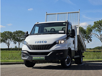 Kamioncine vetëshkarkuese IVECO Daily 35c16