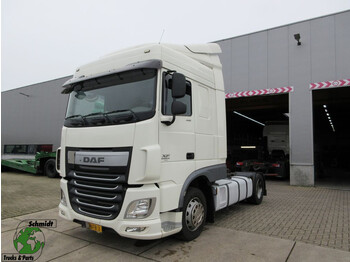 Kabina dhe interier DAF XF 106