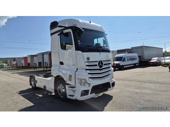 Gjysmë-kamion MERCEDES-BENZ Actros 1845
