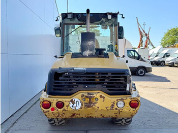 Fadrom me goma Cat 906H - Auto Greasing / Quick Coupler: foto 4
