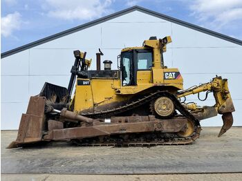Buldozer CATERPILLAR D9T