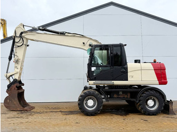 Ekskavator me goma CATERPILLAR M316D