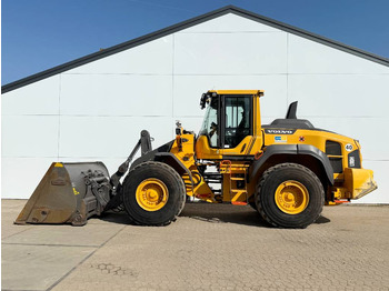 Fadrom me goma VOLVO L110H