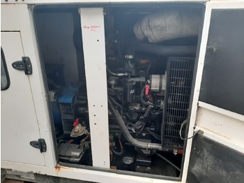 Set gjeneratori SDMO 80 kVa John Deere: foto 2