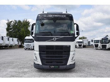 Gjysmë-kamion Volvo FH 460 Globetrotter XL i-Save: foto 2