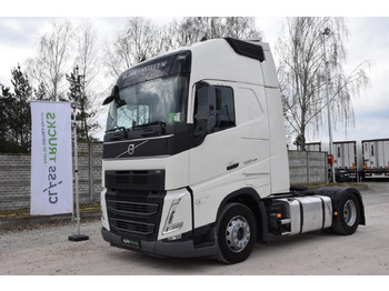 Gjysmë-kamion VOLVO FH 500