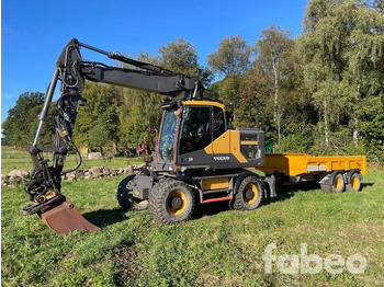Ekskavator me goma VOLVO EW160E