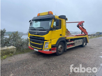 Fadromë ngarkuese VOLVO FM 330