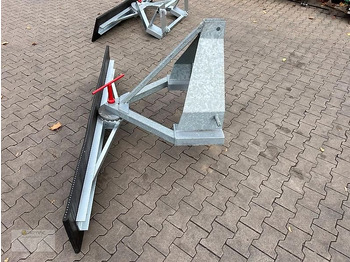 Thikë i ri Vemac Gummischieber 170cm verstellbar Gülleschieber Stapler Traktor NEU: foto 3
