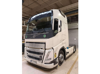Gjysmë-kamion VOLVO FH 460