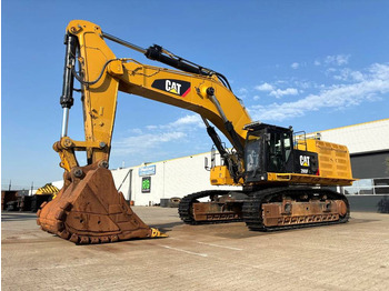 Ekskavator me zinxhirë CATERPILLAR 390