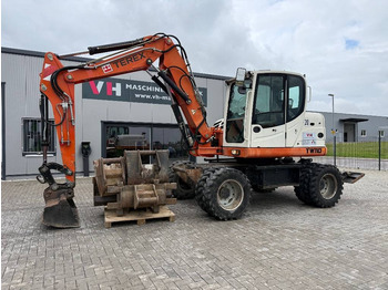 Ekskavator me goma TEREX