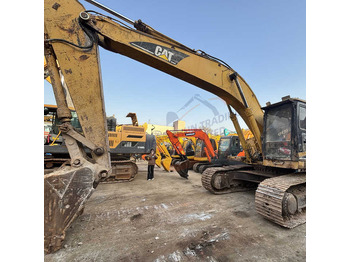 Ekskavator me zinxhirë CATERPILLAR 325BL