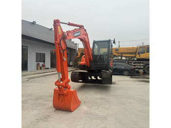 Ekskavator me zinxhirë DOOSAN DX60