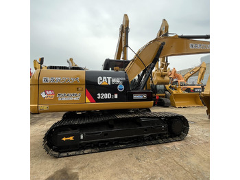 Ekskavator CATERPILLAR 320D