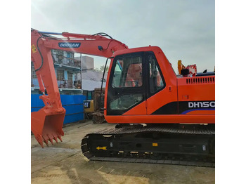 Ekskavator me zinxhirë DOOSAN DH150LC-7