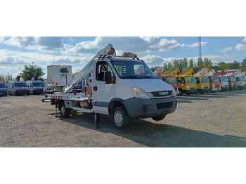 Platformë ajrore e montuar në kamion IVECO Daily