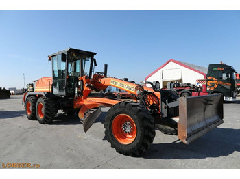 Makinë niveluese NEW HOLLAND