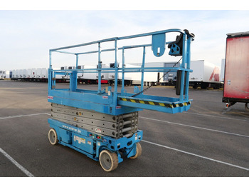 Platformë ajrore e montuar në kamion GENIE