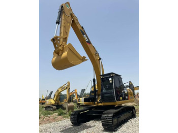 Ekskavator me zinxhirë CATERPILLAR 329D
