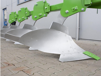 Plug i ri Bomet Pflüge / Single-beam plow / Charrue mono-poutre / Aratro / Плуг / Pług jednobelkowy Libra 3+1: foto 4