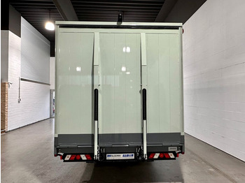 Lizingu i Algema Mercedes Sprinter 619 BLITZLADER 2 -Koffer  Algema Mercedes Sprinter 619 BLITZLADER 2 -Koffer: foto 4