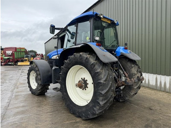 Traktor New Holland TM190: foto 2