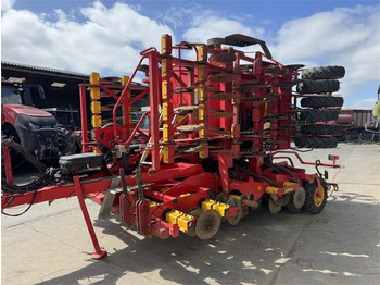 Mbjellëse e kombinuar në radhë Vaderstad Rapid A600s **3 Row**: foto 4 Mbjellëse e kombinuar në radhë Vaderstad Rapid A600s **3 Row**: foto 4