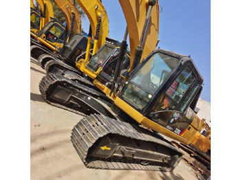 Ekskavator me zinxhirë CAT 320 D L: foto 3