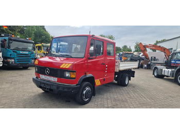 Kamion vetëshkarkues MERCEDES-BENZ