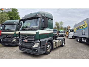 Gjysmë-kamion MERCEDES-BENZ