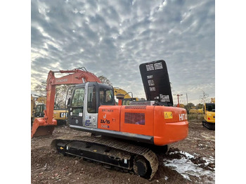 Ekskavator me zinxhirë HITACHI ZX240
