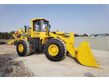 Lizingu i Komatsu WA470-3 Komatsu WA470-3: foto 3