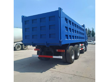 Kamion vetëshkarkues Shacman F3000: foto 3