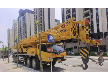 Autovinç XCMG QY75K5C