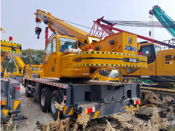 Autovinç XCMG QY25K