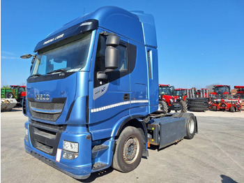 Gjysmë-kamion IVECO Stralis 440