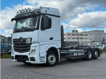 Kamion vetëngarkues MERCEDES-BENZ Actros 2548