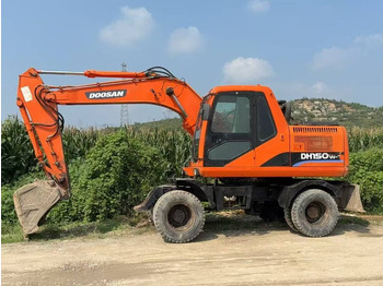 Ekskavator me zinxhirë DOOSAN DH150W-7