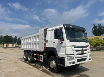 Kamion vetëshkarkues SINOTRUK HOWO