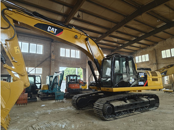 Ekskavator me zinxhirë CATERPILLAR 325D