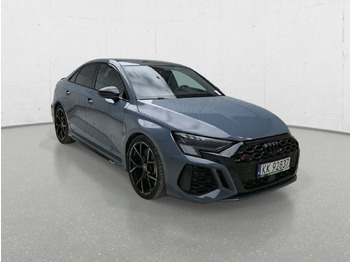 Veturë AUDI