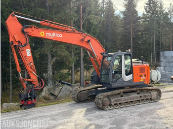 Ekskavator HITACHI