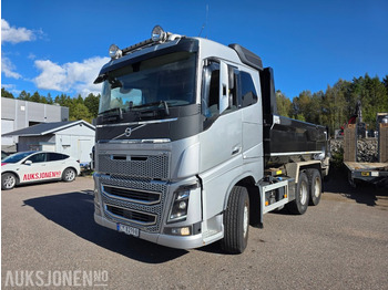 Kamion vetëshkarkues VOLVO FH16
