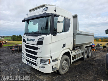 Kamion vetëshkarkues SCANIA R 580