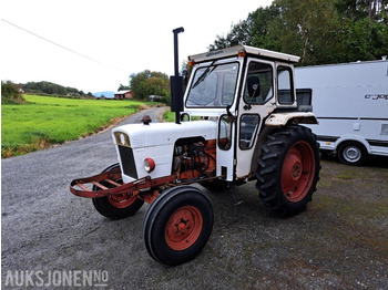 Traktor DAVID BROWN