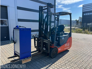 Pajisje për trajtimin e materialeve TOYOTA