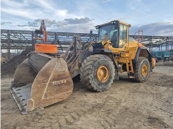 Fadrom me goma VOLVO L180H