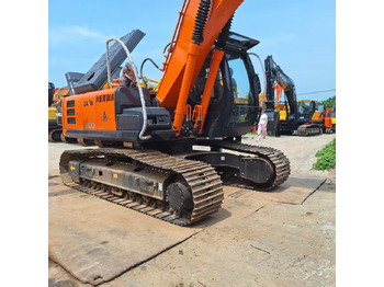 Ekskavator me zinxhirë HITACHI ZX200