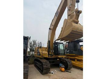 Ekskavator me zinxhirë CATERPILLAR 336